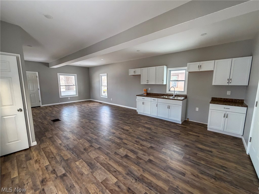 252 State Street Struthers, OH 44471 - Photo 8 of 20
