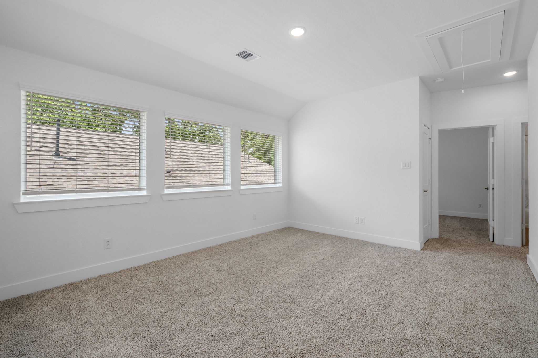 511 Abcot Ranger Court Willis, TX 77318 - Photo 17 of 34 Representative Photo