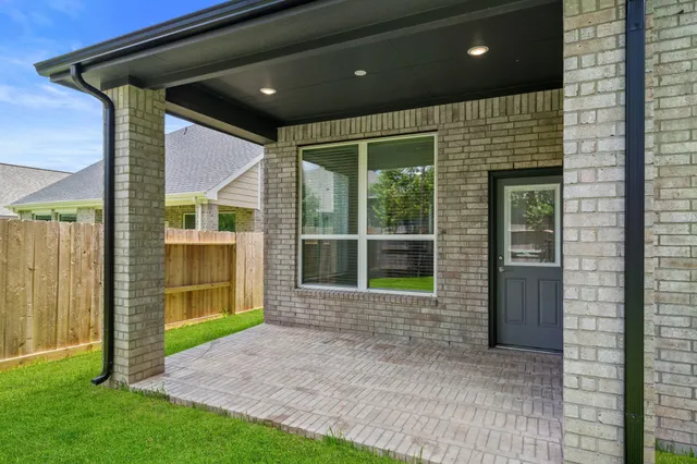 $461,205 | 511 Abcot Ranger Court, Willis, TX 77318