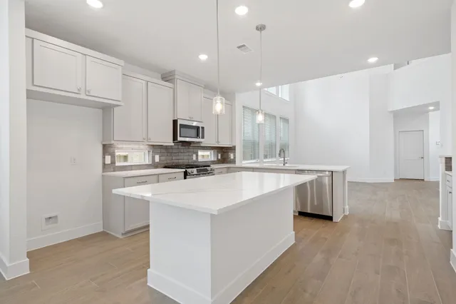 $461,205 | 511 Abcot Ranger Court, Willis, TX 77318