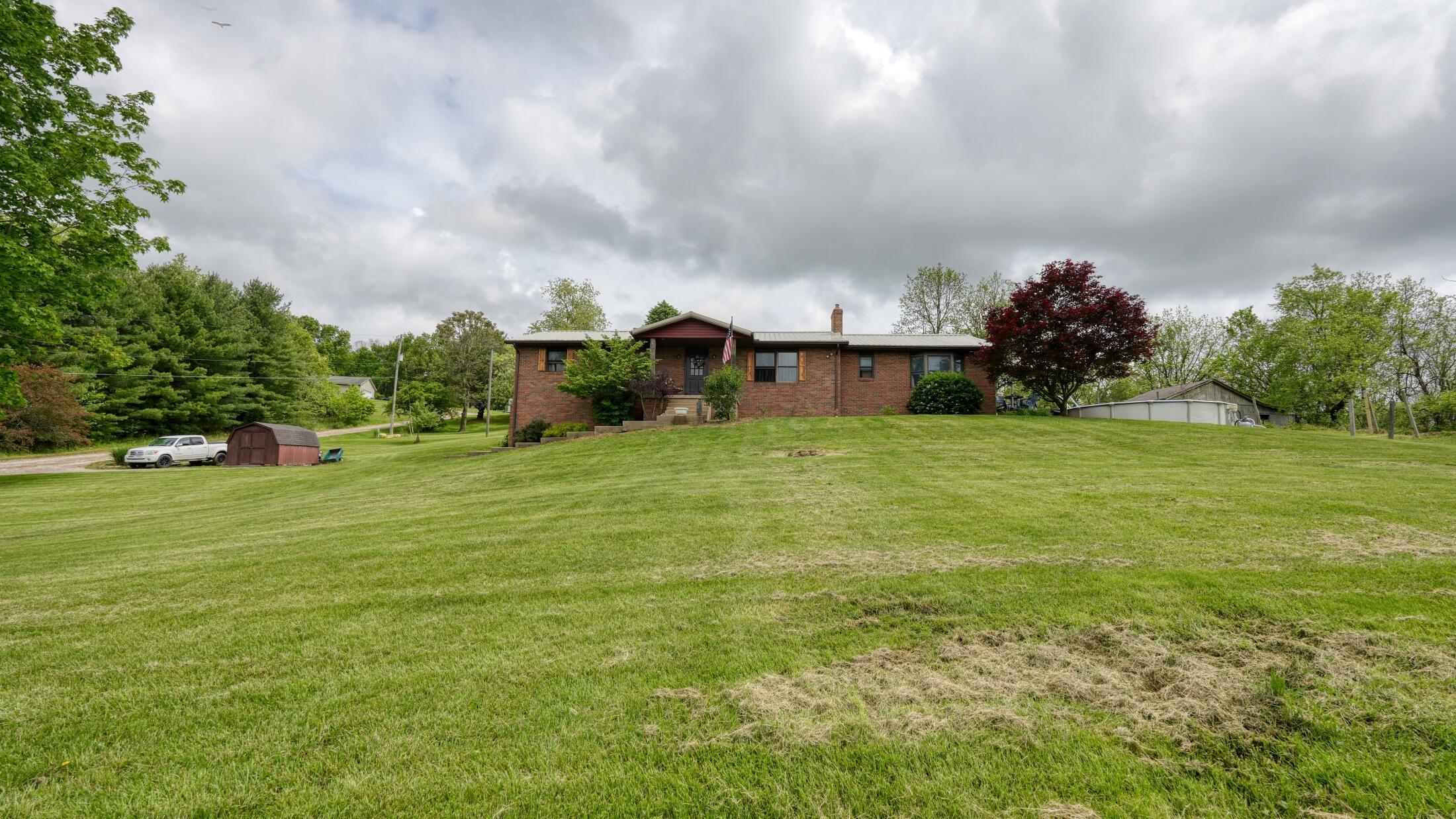 2631 Coopermill Road Zanesville, OH 43701 - Photo 35 of 36 coopermill_49