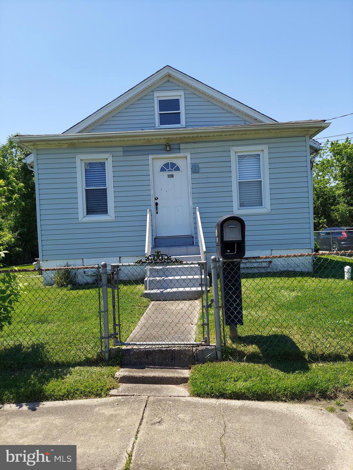 4817 Beaver Dam Road Bristol, PA 19007 - Photo 3 of 22 Gallery Image 3