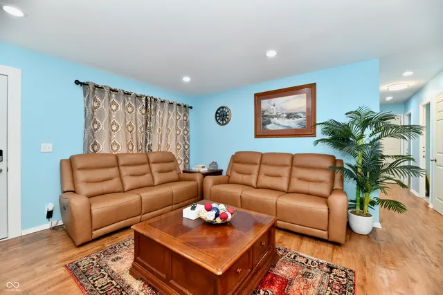 $194,900 | 8704 Montery Road, Indianapolis, IN 46226