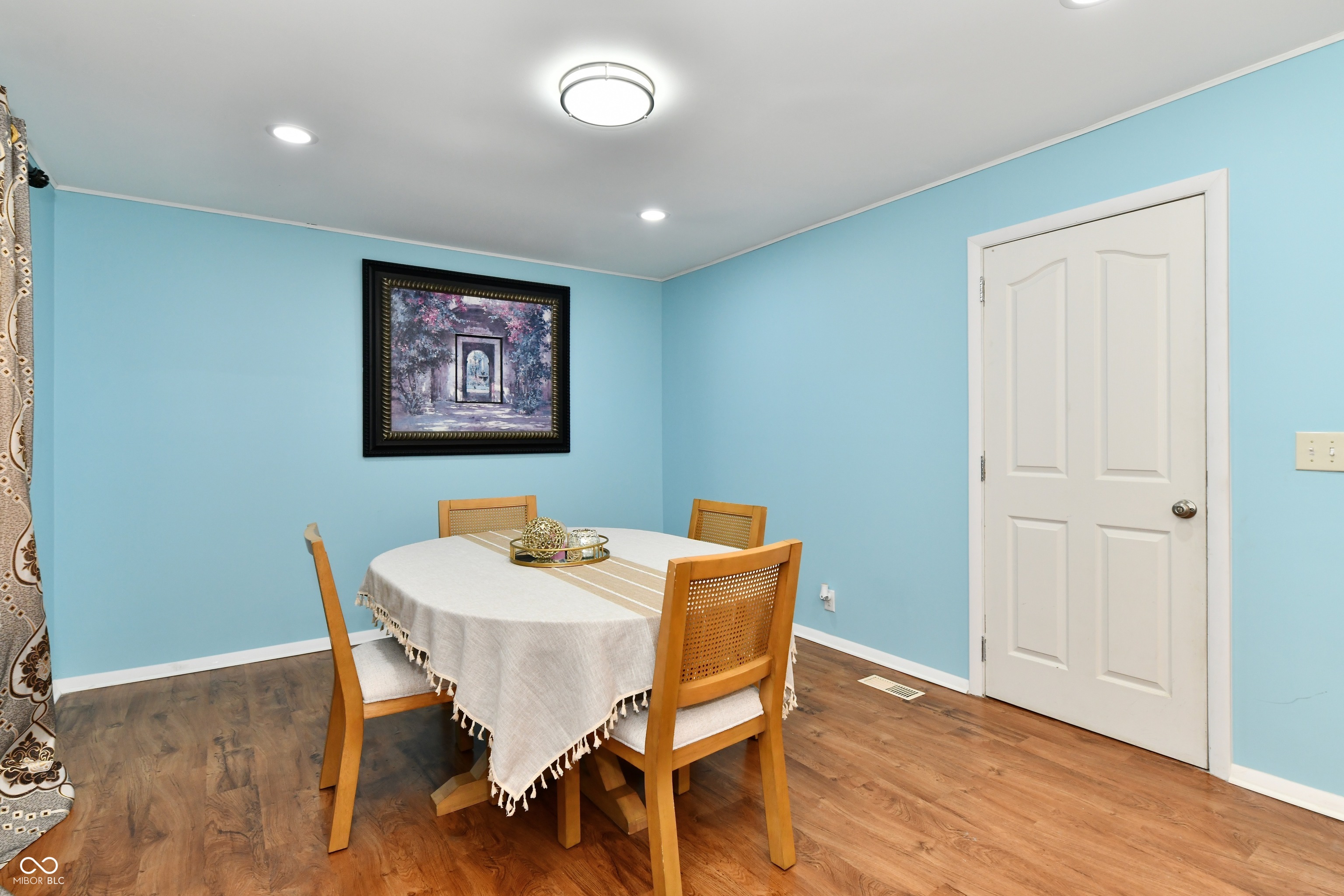 8704 Montery Road Indianapolis, IN 46226 - Photo 24 of 44