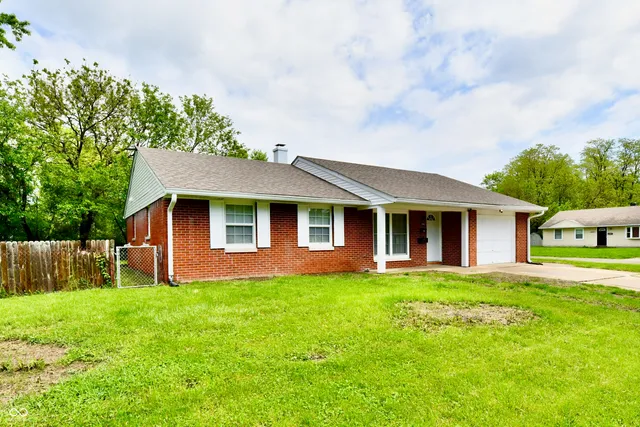 $194,900 | 8704 Montery Road, Indianapolis, IN 46226
