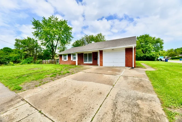 $194,900 | 8704 Montery Road, Indianapolis, IN 46226