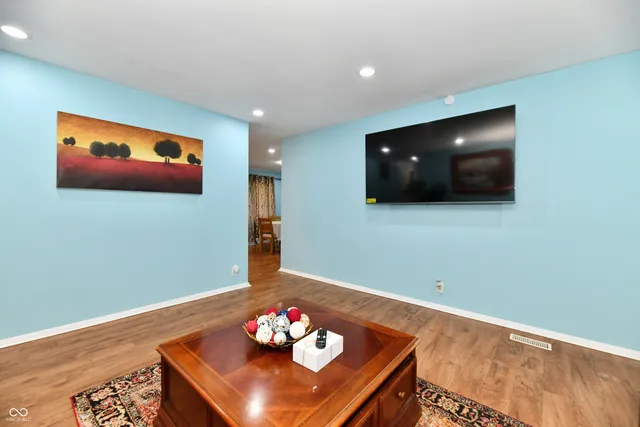 $194,900 | 8704 Montery Road, Indianapolis, IN 46226