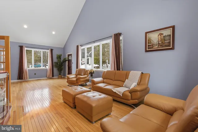 $900,000 | 20 Edelweiss Court, Voorhees, NJ 08043