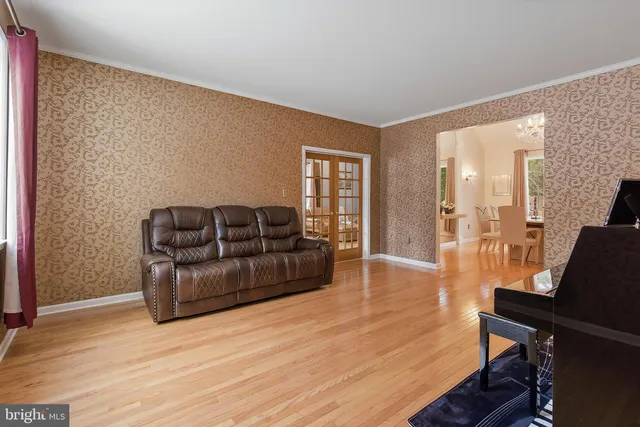 $900,000 | 20 Edelweiss Court, Voorhees, NJ 08043