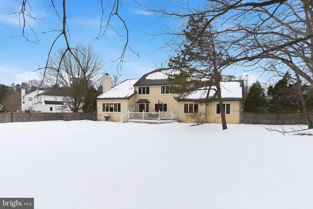 $900,000 | 20 Edelweiss Court, Voorhees, NJ 08043