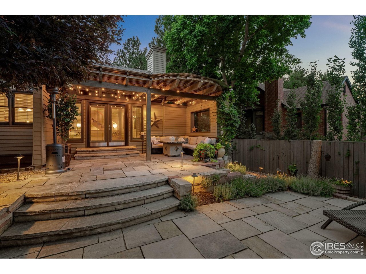 820 6th Street Boulder, CO 80302 - Photo 24 of 29 a view of a pathway with a house