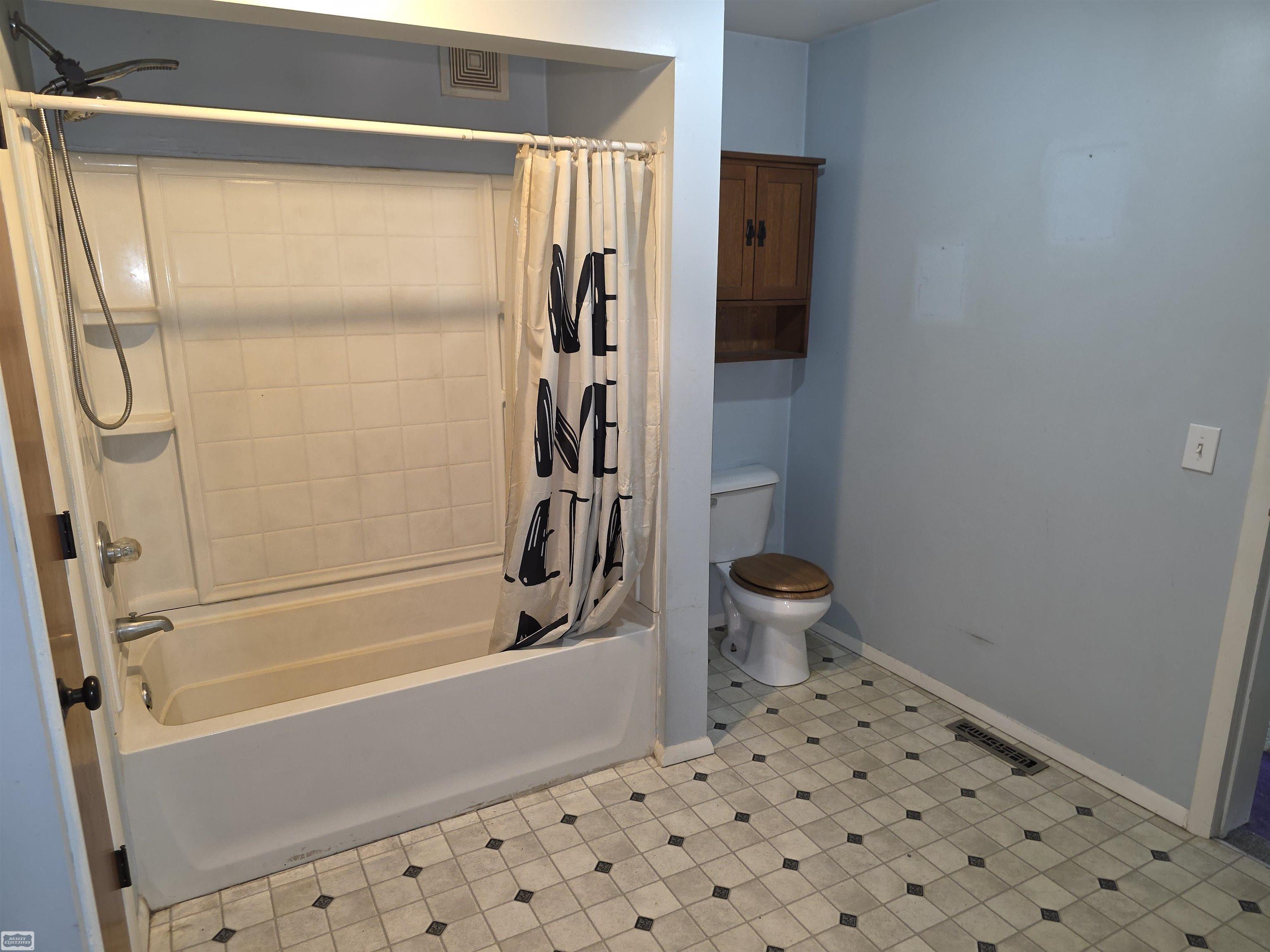 7550 Ora Lake Road Hale, MI 48739 - Photo 12 of 19