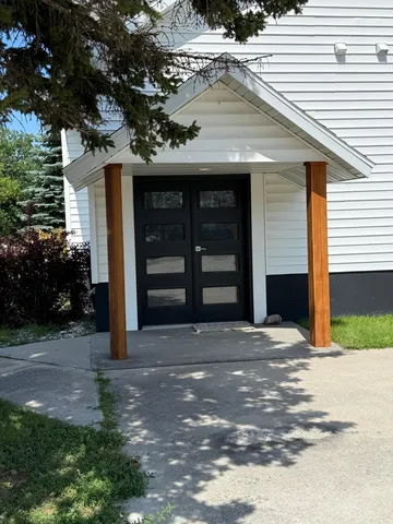 $280,000 | 504 Main Street, Karlstad, MN 56732