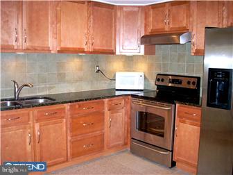 4 A Fairway Road Reading, PA 19607 - Photo 2 of 12 Kitchen