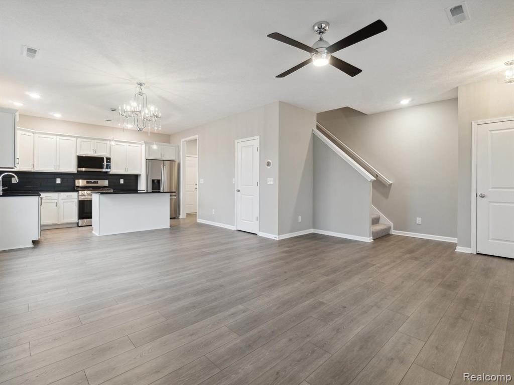 1701 Ashfield Street Howell, MI 48855 - Photo 11 of 58 Gallery Image 11