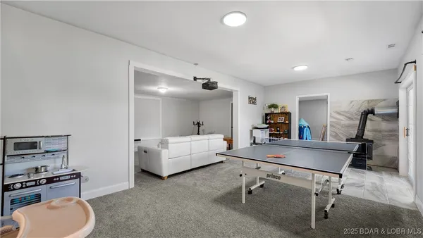 $489,000 | 21 Winston Lane, Kaiser, MO 65047