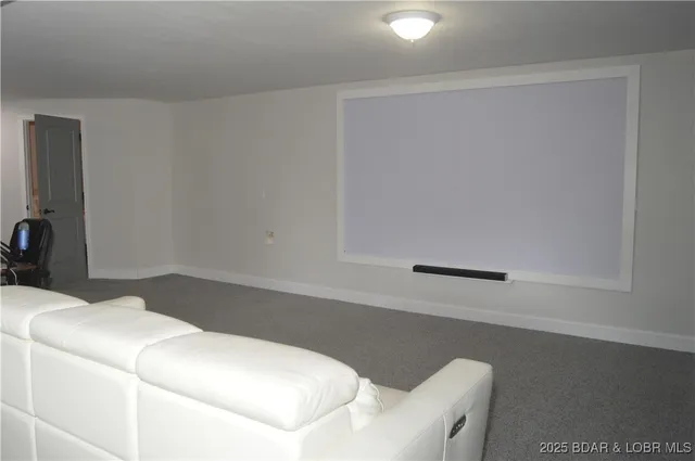 $499,000 | 21 Winston Lane, Kaiser, MO 65047