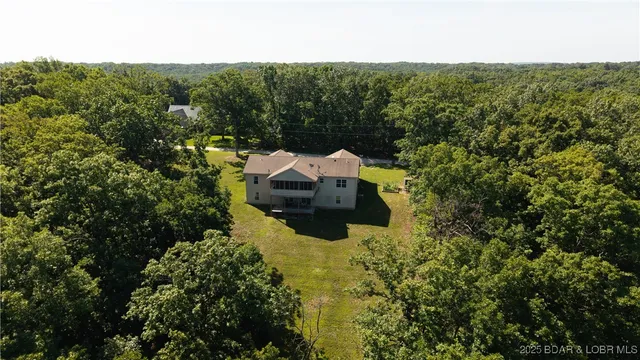 $499,000 | 21 Winston Lane, Kaiser, MO 65047