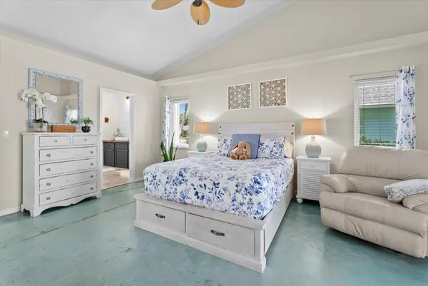 $595,000 | 550 Silk Oak Drive, Venice, FL 34293
