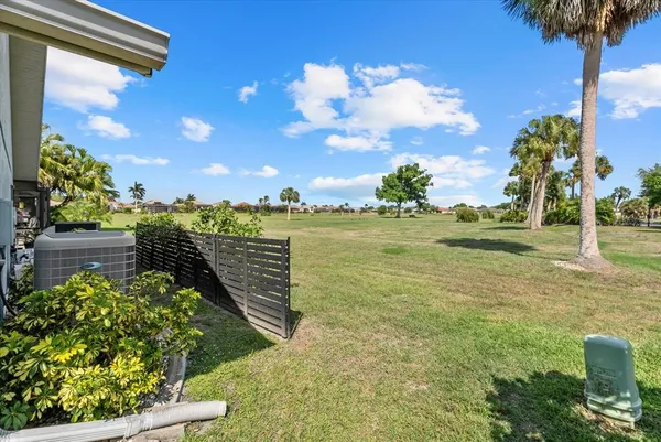 $595,000 | 550 Silk Oak Drive, Venice, FL 34293