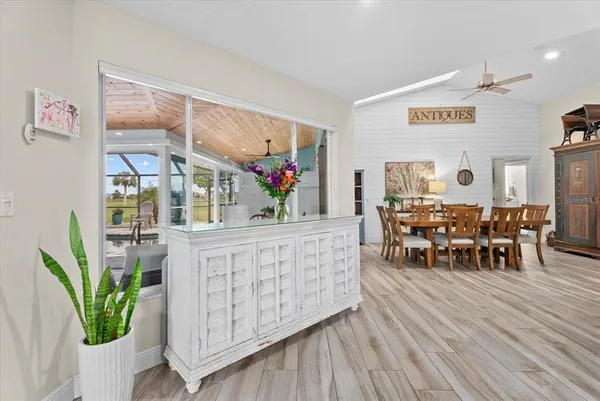 $595,000 | 550 Silk Oak Drive, Venice, FL 34293