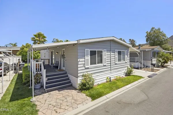 $299,999 | 15750 Arroyo Drive, Unit 80, Moorpark, CA 93021