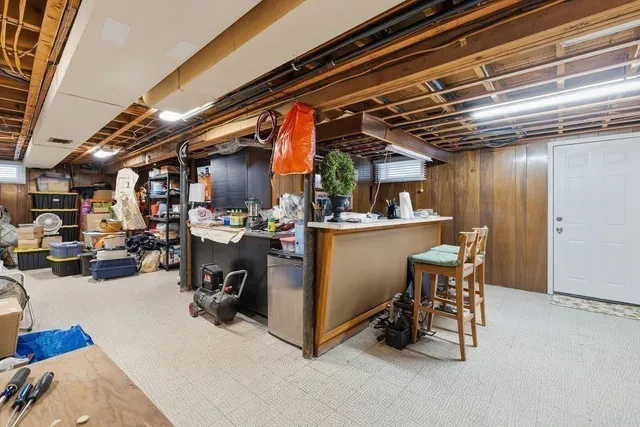 a view of a storage & utility room