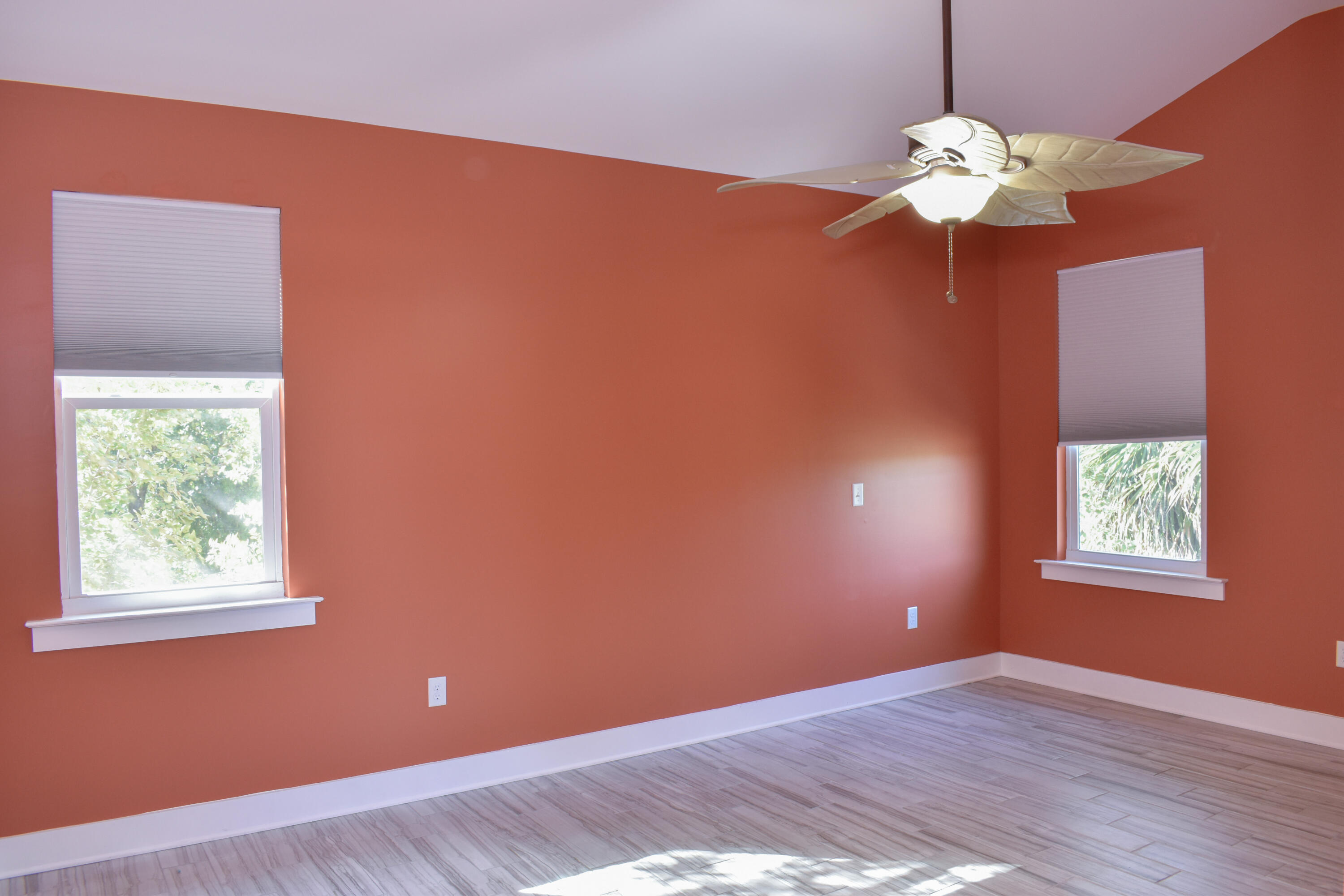4455 Luke Avenue Destin, FL 32541 - Photo 39 of 44 a view of a livingroom with window