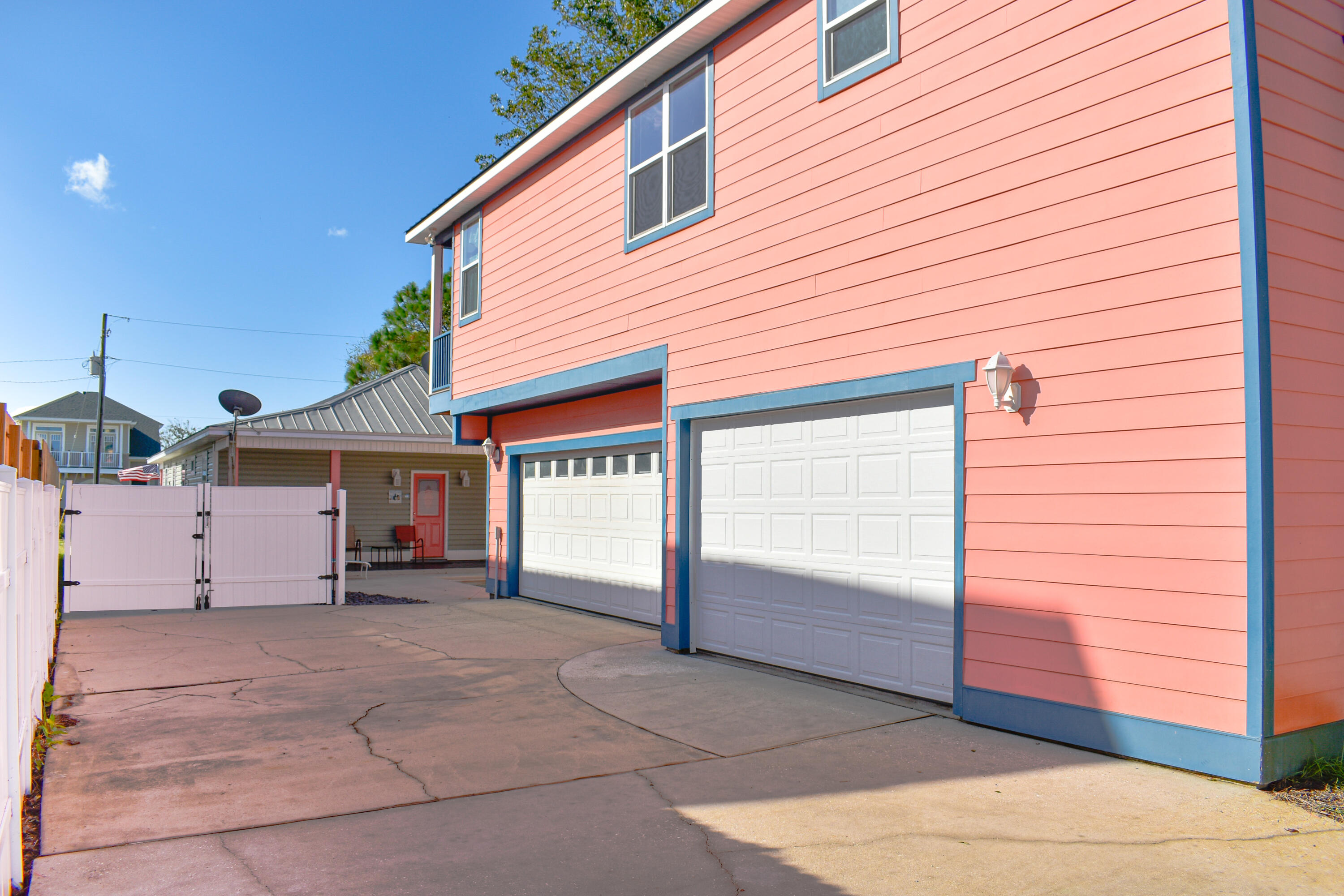 4455 Luke Avenue Destin, FL 32541 - Photo 9 of 44 a view of house with garage