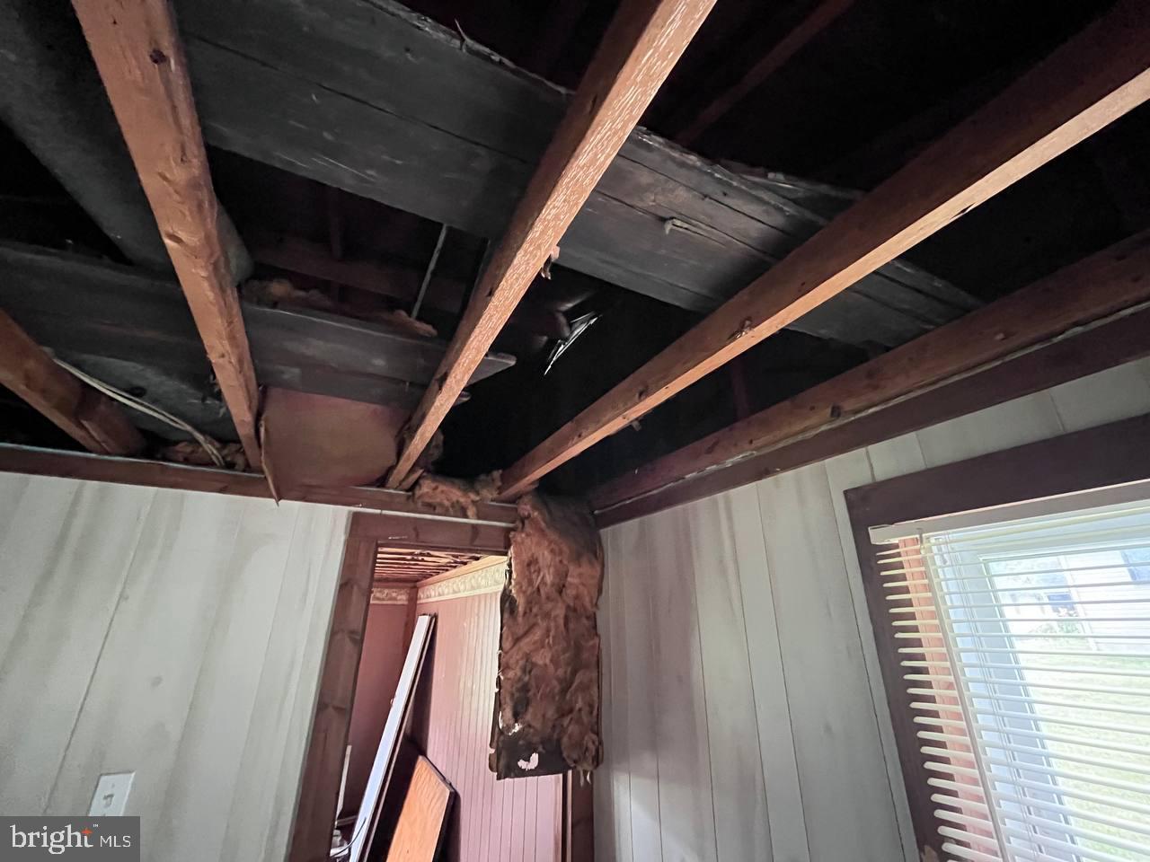 132 Thomas Road New Castle, PA 16101 - Photo 13 of 51