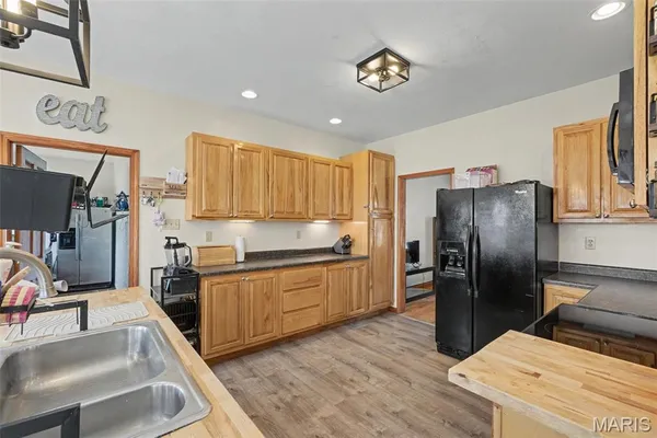 $575,000 | 27669 Jackson Court, Warrenton, MO 63383