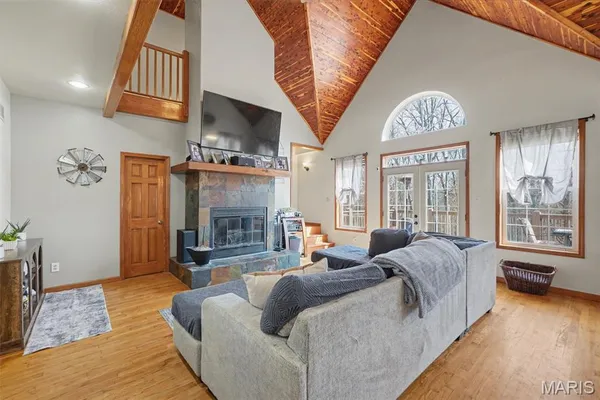 $575,000 | 27669 Jackson Court, Warrenton, MO 63383