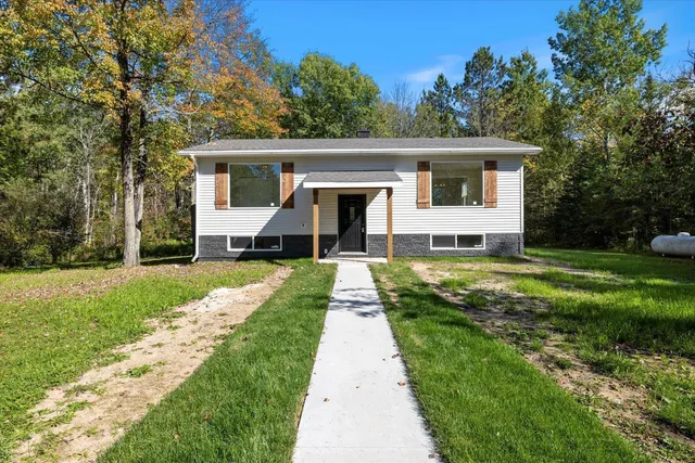 $374,999 | 27176 Birch Drive, Bovey, MN 55709