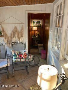 60113 Old Highway, Unit 25 SOUTH Amory, MS 38821 - Photo 20 of 29 sun-mud room