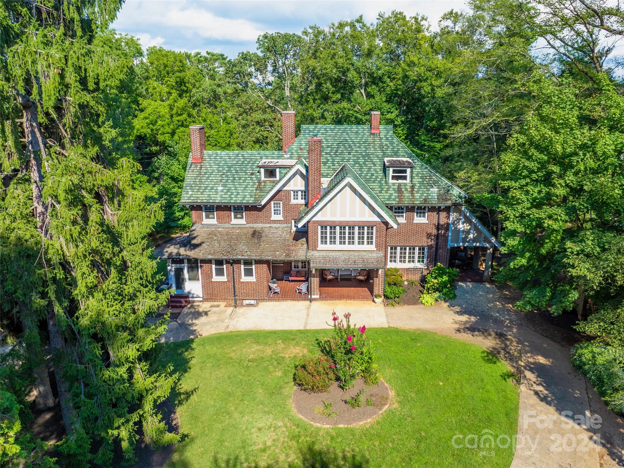 85 Saint Dunstans Road Asheville, NC 28803 - Photo 45 of 48 Gallery Image 45