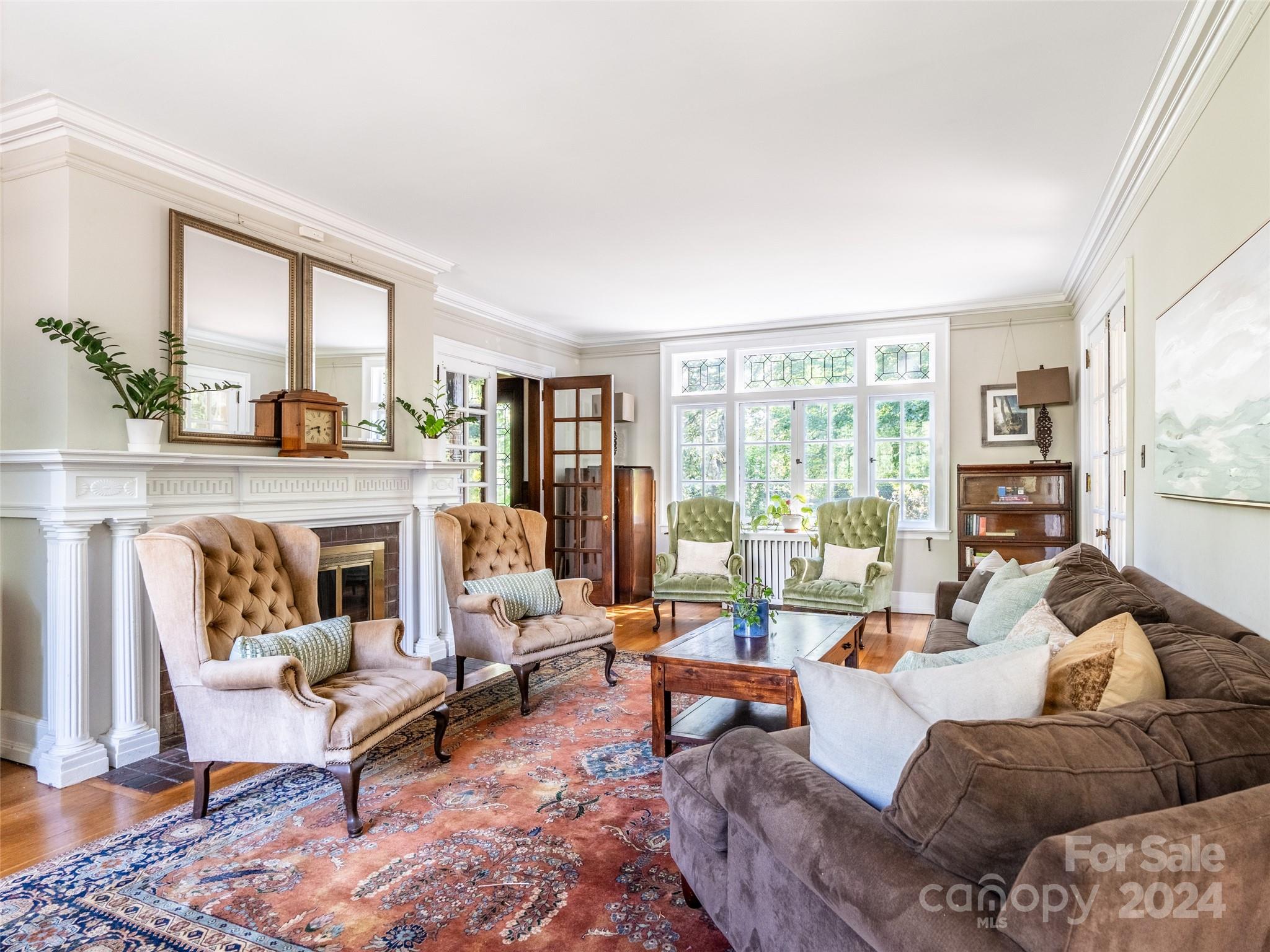 85 Saint Dunstans Road Asheville, NC 28803 - Photo 6 of 48 Gallery Image 6