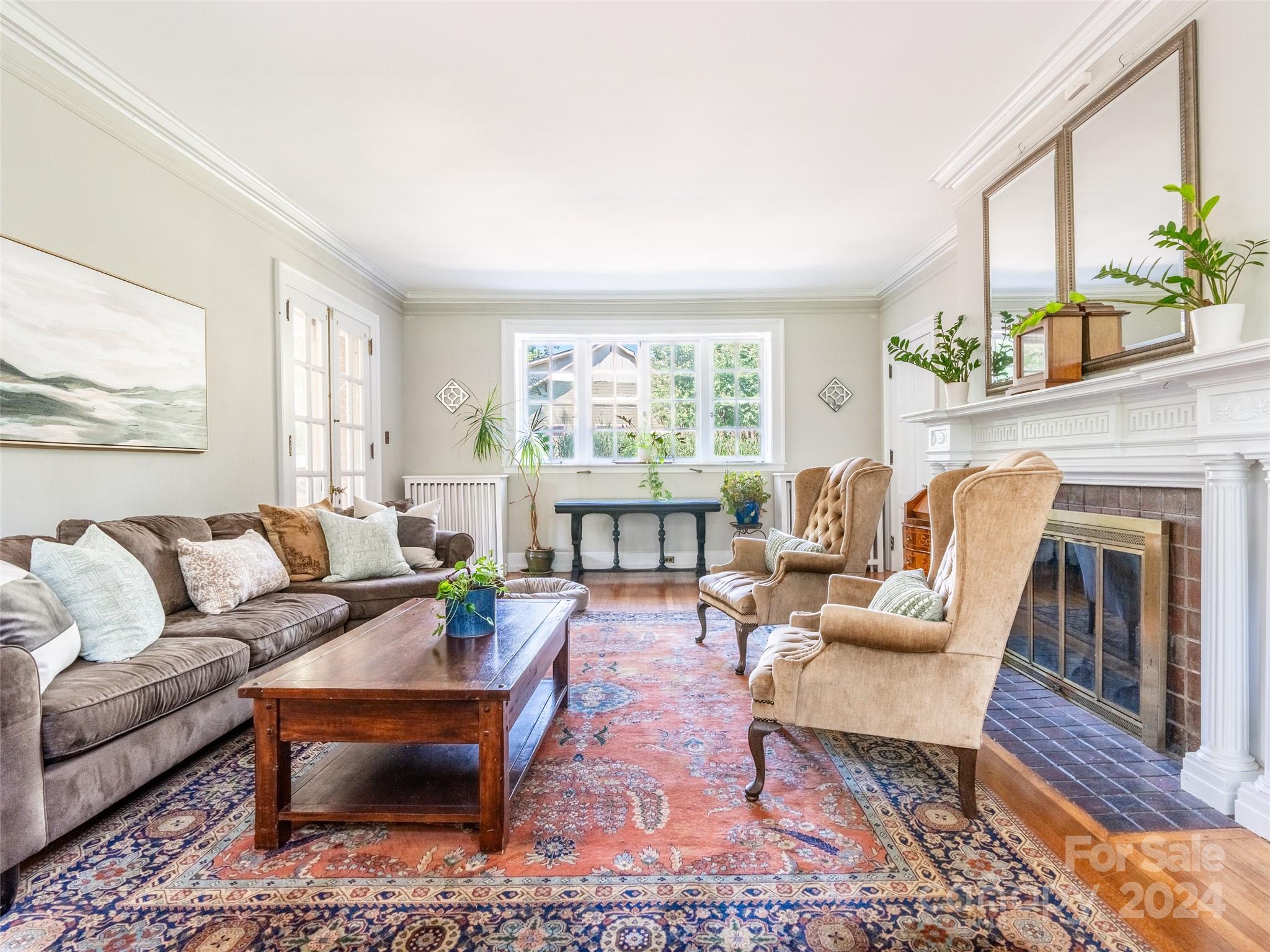 85 Saint Dunstans Road Asheville, NC 28803 - Photo 7 of 48 Gallery Image 7
