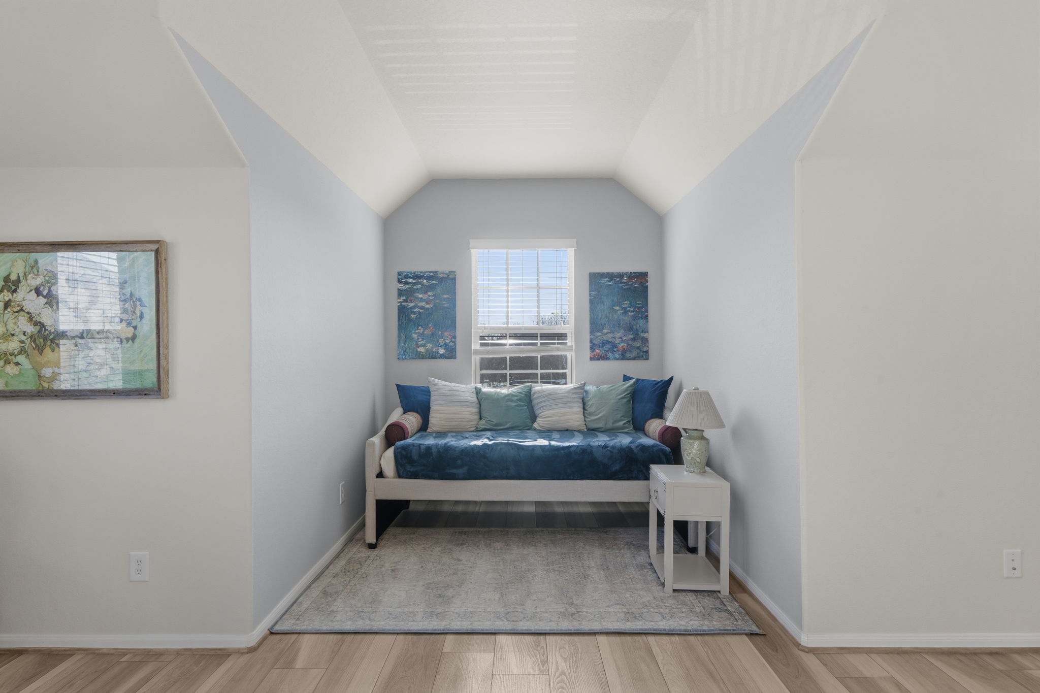 16731 Doubletree Ranch Drive Cypress, TX 77433 - Photo 23 of 44 Retreat to this cozy nook with unobstructed view and view of lake across the street.