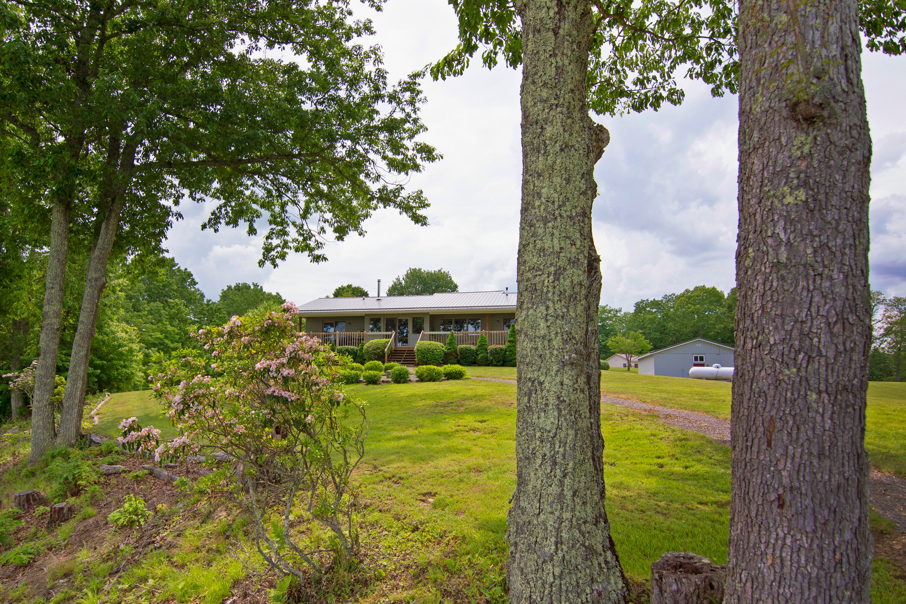 635 Windpsalm Road Renick, WV 24966 - Photo 52 of 74 Gallery Image 52