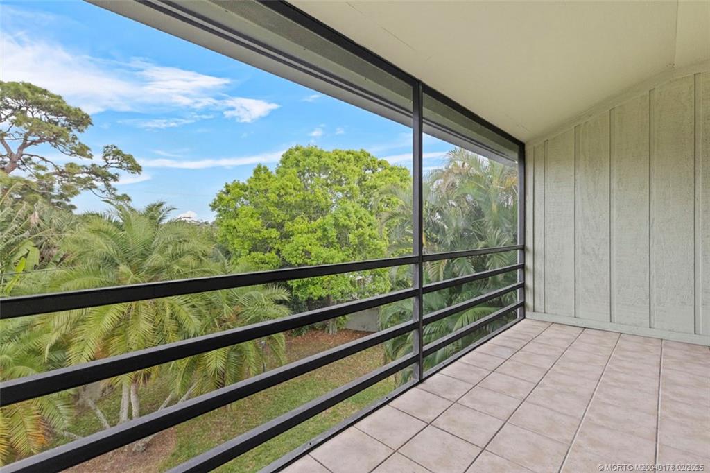 800 Northwest Fork Road, Unit 613 Stuart, FL 34994 - Photo 19 of 31 Gallery Image 19