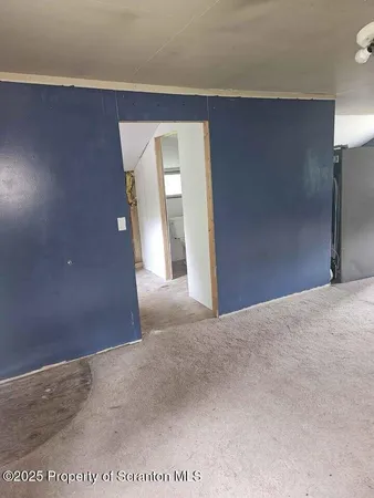 $95,000 | 68 Oxbow Road, Union Dale, PA 18470