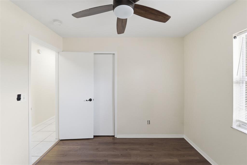 9707 Mary Avenue Tampa, FL 33612 - Photo 20 of 31