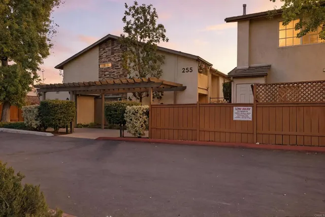 $469,999 | 255 South 2nd Street, Unit 7, El Cajon, CA 92019