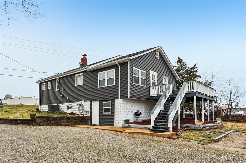 2120 Starling Airport Road Arnold, MO 63010 - Photo 32 of 51