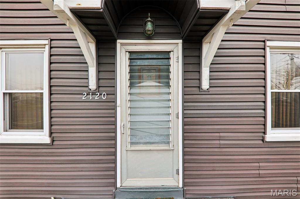 2120 Starling Airport Road Arnold, MO 63010 - Photo 7 of 51