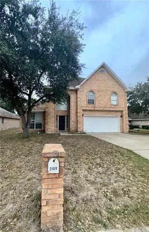 $1,850 | 2109 Umar Avenue, McAllen, TX 78504