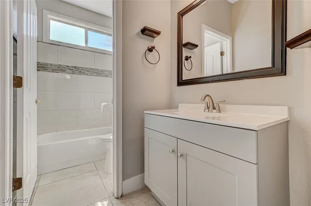 $2,600 | 4437 Verdiccio Avenue, Las Vegas, NV 89141