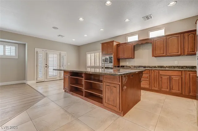 $2,600 | 4437 Verdiccio Avenue, Las Vegas, NV 89141