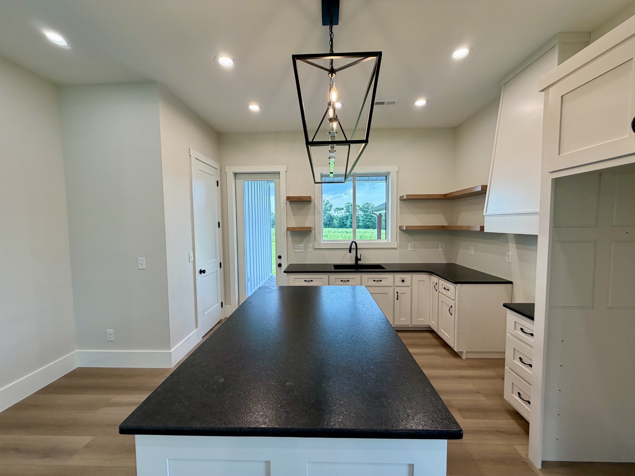 721 Whites Carver Road Lewisburg, KY 42256 - Photo 10 of 25