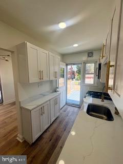 326 Stemmers Run Road Baltimore, MD 21221 - Photo 6 of 9